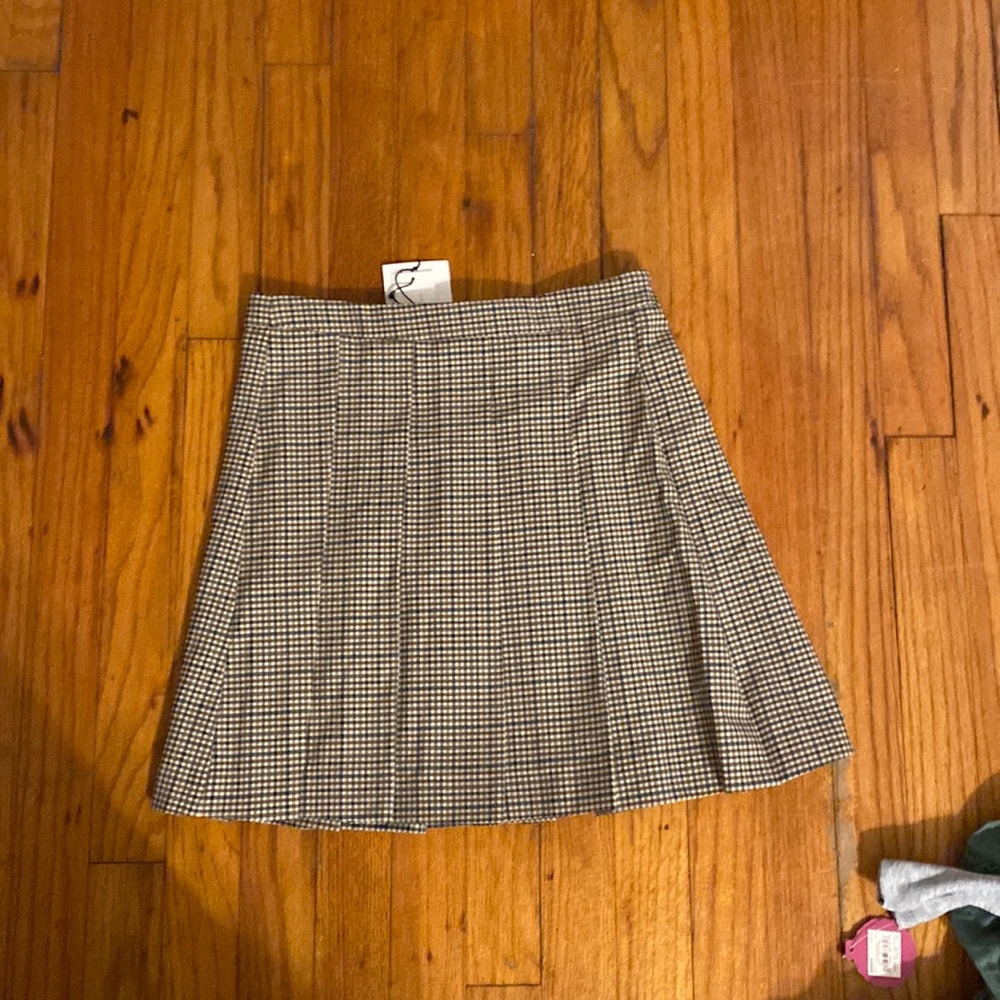 Pleaded skirt,, checkerboard, blue, green, and brown